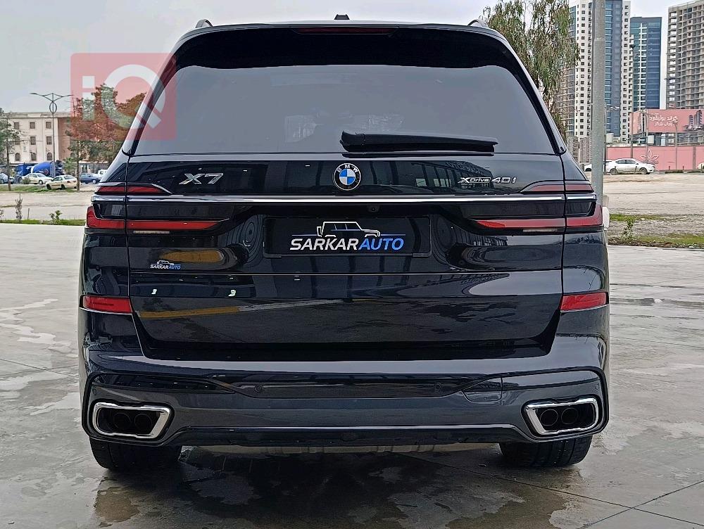 بي ام دبليو X7